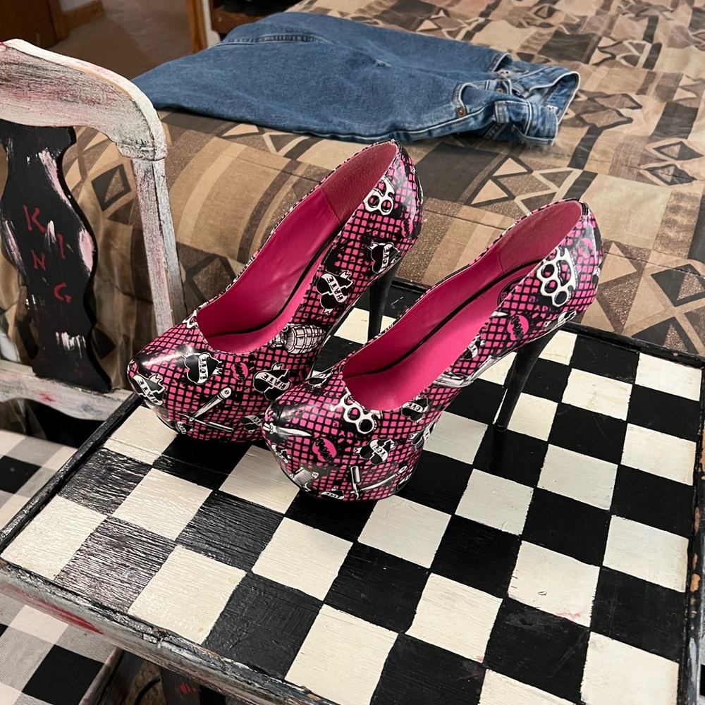Too fast heels